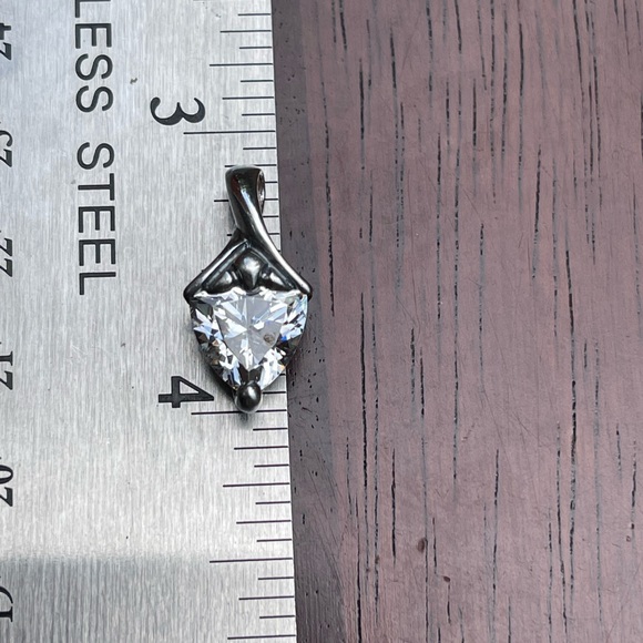 Trillion DQCZ Pendant in Solid Sterling Silver (.925) - Picture 3 of 3